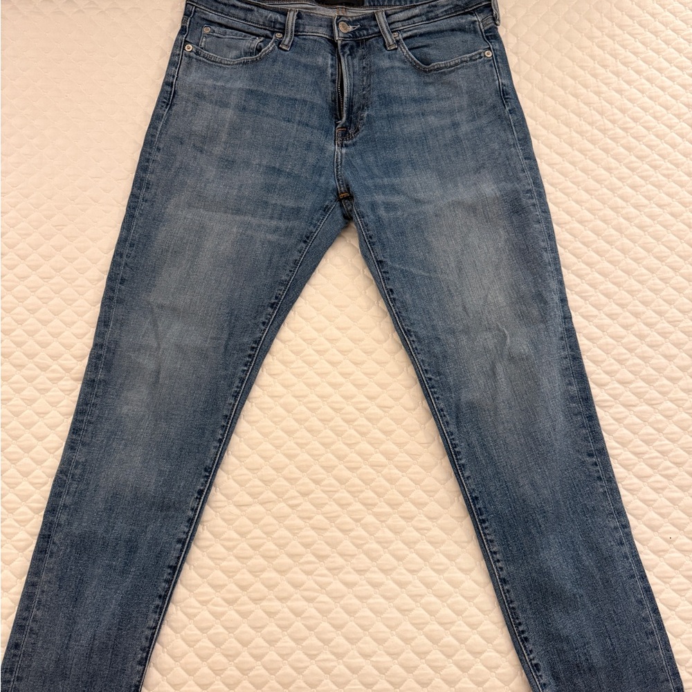 Abercrombie & Fitch Athletic Skinny Jeans in Blue